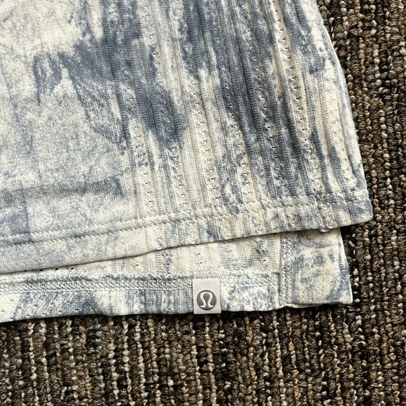 NWOT LULULEMON "TRAIN TO BE TANK" TOP SZ S $64 - Picture 2 of 5
